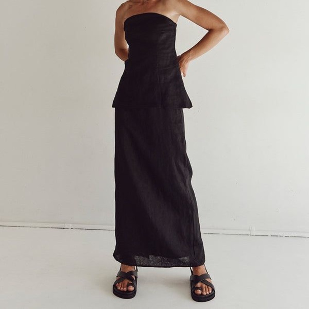 DISSH Black Midi Skirt